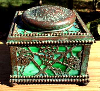 GRAPEVINE TIFFANY LARGE INKWELL