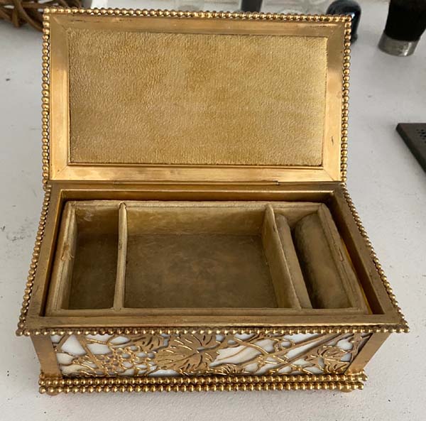 grapevine tiffany jewel box