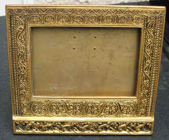 VENcalframe8SM.jpg (63745 bytes)